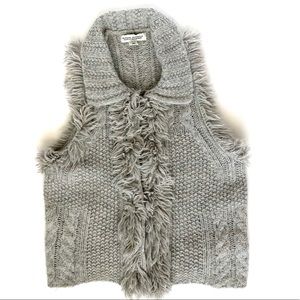 3/$25! Banana Republic Italian Yarn Knit Vest